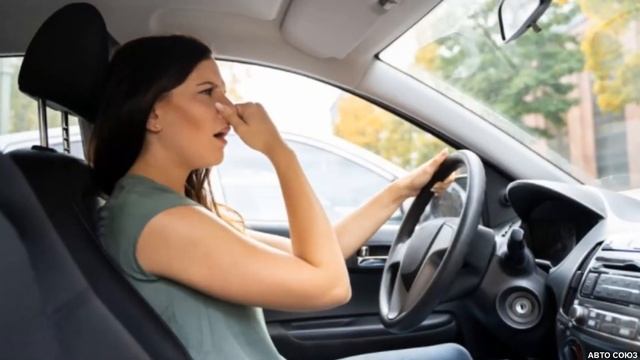 Запах масла в салоне автомобиля: причины Запах масла в салоне автомобиля: причины